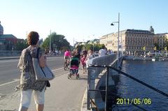 Evening strolls at Skeppsholmen and Strömbron towards Kungsträdgården on a warm Monday evening, Sweden's National Day