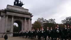 Blues and Royals at Wellington Arch during the 2016 State Visit of the President of Colombia