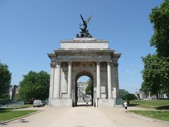 Wellington Arch in London at daytime