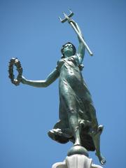 Goddess of Victory statue holding a trident atop Dewey Monument in San Francisco's Union Square