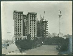 St. Francis Hotel at Union Square after the San Francisco earthquake