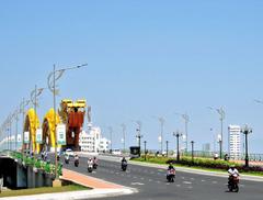 Cầu Rồng bridge in Đà Nẵng, Vietnam