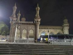 Graveyard in Mecca Masjid