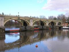 Richmond Half Tide Lock on a sunny day