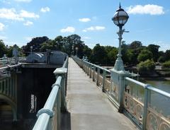 Footbridge across the River Thames at Richmond Lock