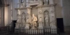 Basilica di San Pietro in Vincoli entrance with crowds in Rome