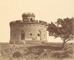 Felice Beato's historical photograph featuring Flag Staff Battery