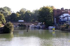 Folly Bridge over the Thames