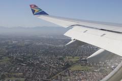 Airbus A340 South African Airways landing at Cape Town International Airport