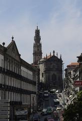 Torre e Igreja dos Clérigos in Porto