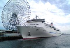 Shin Nihonkai Ferry Hamamasu at Osaka Port