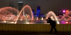 night shot with Jacksonville FL skyline in the background