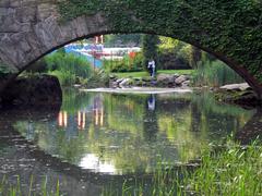 Couple seen through a bridge in Central Park