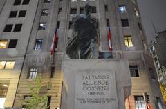 Salvador Allende sculpture