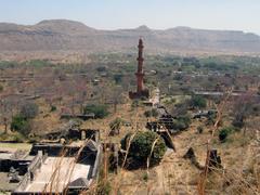 Chand Minar at Daulatabad Fort distant view