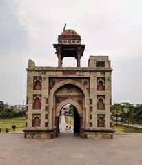 Entry to Khwaja Khizr Tomb