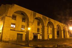 Night view of Acueducto de los Pilares in Oviedo