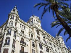 Edifici Carbonell in Alicante, Spain