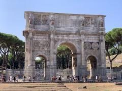 Arc de Constantin in Rome