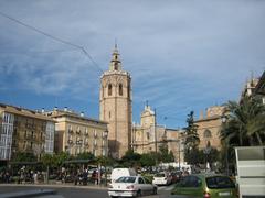 Plaza de la Reina in Valencia on a cold December day