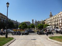 Plaza de la Reina in Valencia