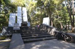 Parque España in Mexico City on a sunny day in May 2021