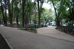 Path in Parque España