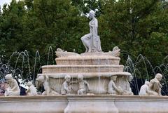 La Fuente en la Plaza de Puerta de Jerez in Seville