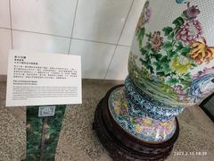 pair of vases at Hong Kong Heritage Museum