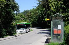 IVECO Crossway LE bus on route 452 in Deutschwaldstraße