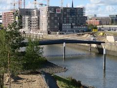 Baakenparkbrücke in Hamburg-HafenCity