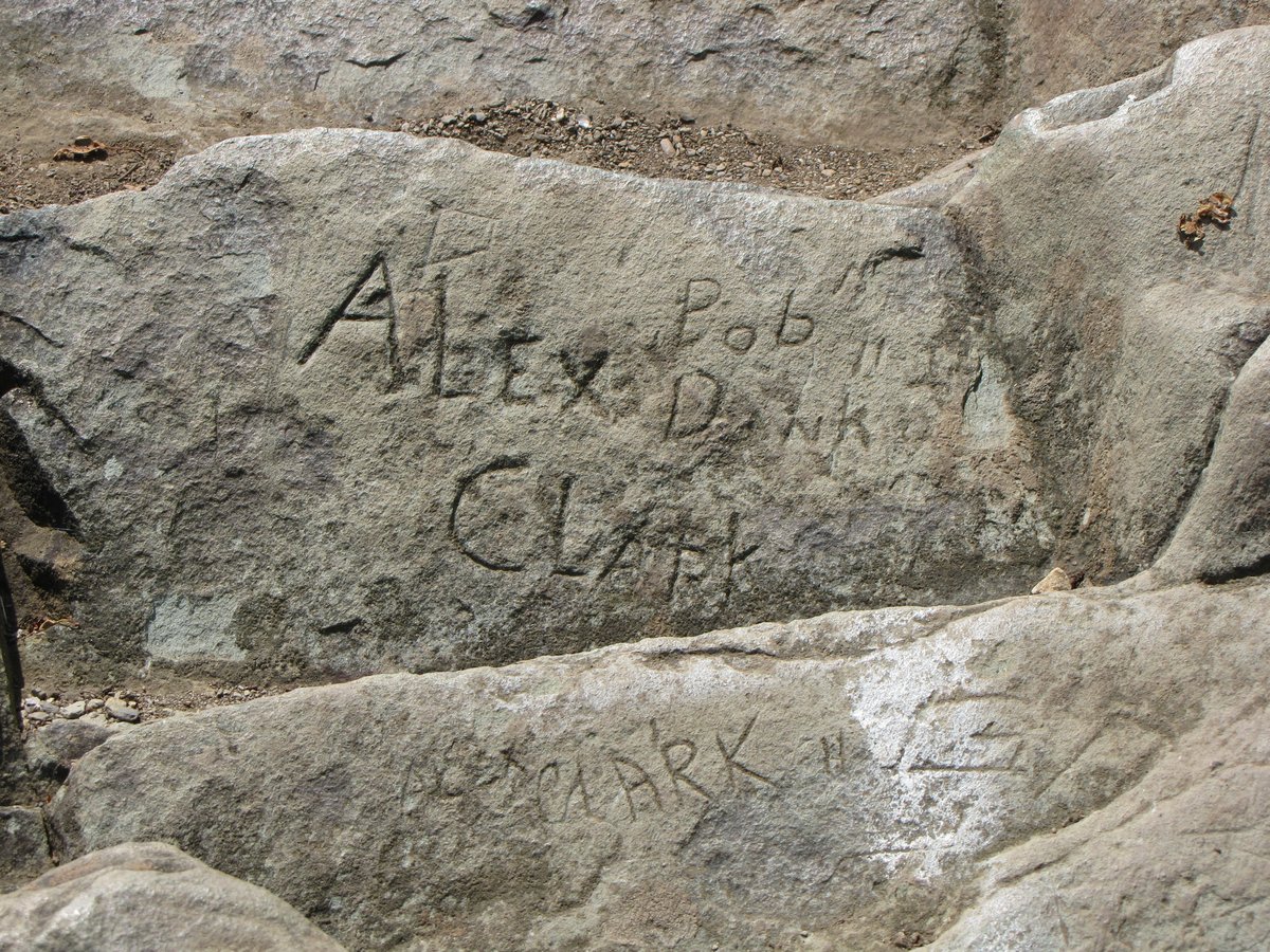 Stone carving by visitors at Humpback Rock