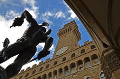 Perseo sculpture in Piazza della Signoria