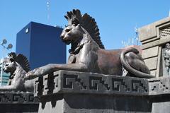 Lion on the monument to Cuauhtémoc