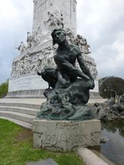 Argentine monument with ID, featuring La Carta Magna and the four regions