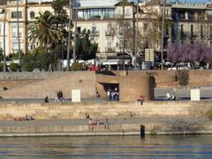 Monumento a la Tolerancia in Muelle de la Sal, Seville