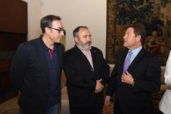 Presidente Emiliano García-Page en reunión con agentes sociales en el Palacio de Fuensalida