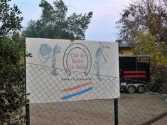 Club de Rodeo de La Reina sign at Parque Mahuida