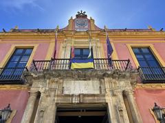 Patio de Banderas