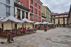 Plaza del Fontán in Oviedo with historic buildings and plaza view