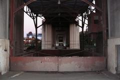 Entrance to the cable car carriage