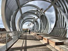 Puente de Arganzuela in Madrid across the Manzanares River and Madrid Río Park