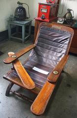 Bombay Lounge Chair