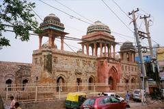 Front view of Jahaz Mahal, Mehrauli