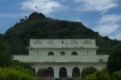 Soneri Mahal historic building