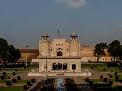 Shahi Qilla Garden