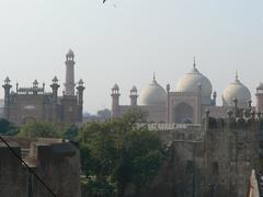 Badshahi Fort exterior view