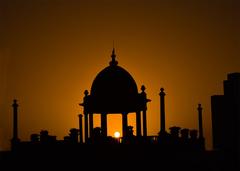 Sunset at Jahangir Parade with the sun in the middle