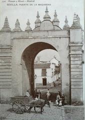 Sevilla Puerta de la Macarena