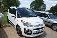 Citroen Picasso outside Eltham Palace